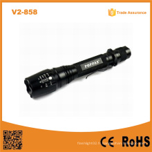 Hot Sale V2-858 18650 Batterie rechargeable Long Distance Torch Xm-L T6 Bright LED imperméable à l&#39;eau de lampe de poche